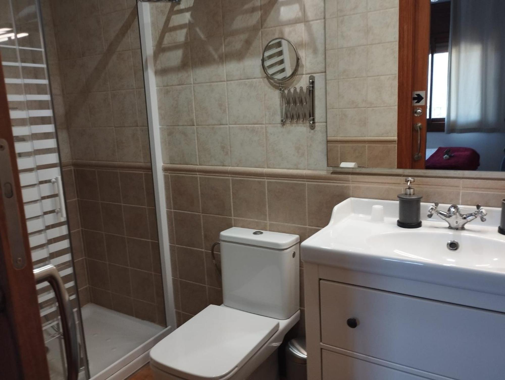 Can Gual Guest House Lametlla Del Valles Ngoại thất bức ảnh