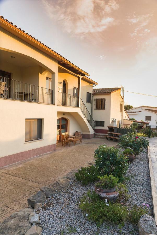 Can Gual Guest House Lametlla Del Valles Ngoại thất bức ảnh